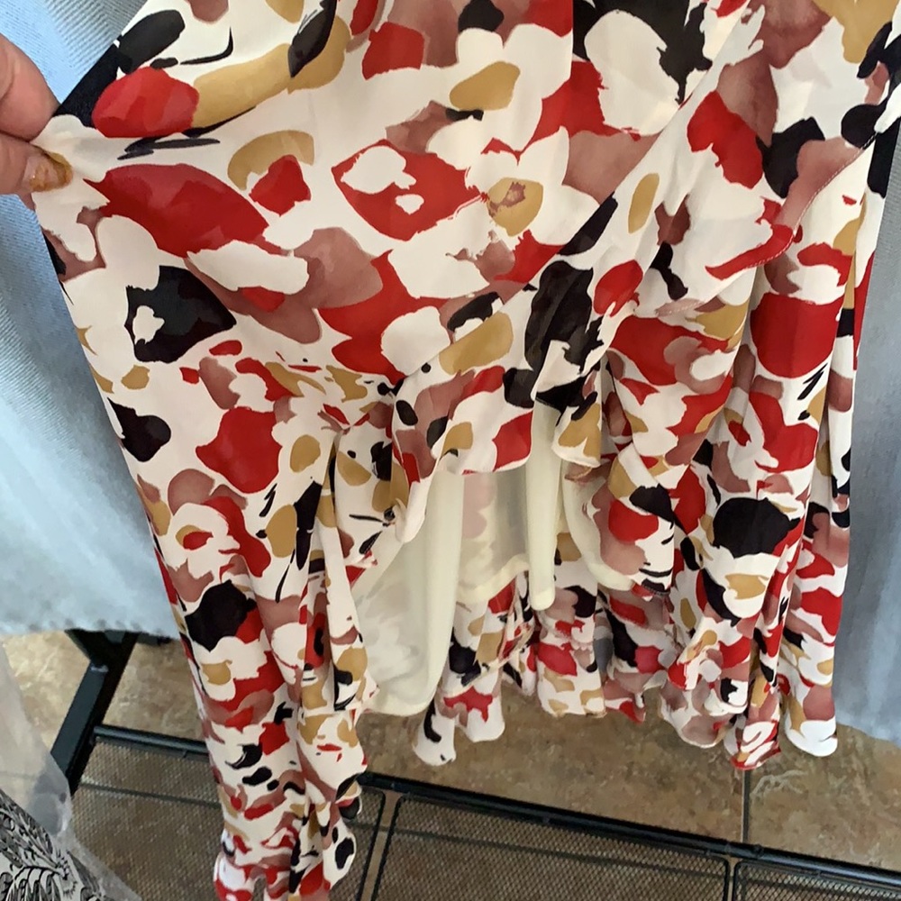 Dress - Picture 2 of 6